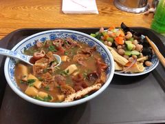 卤煮火烧-门框胡同百年卤煮(新街口店)