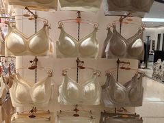 -南京商厦