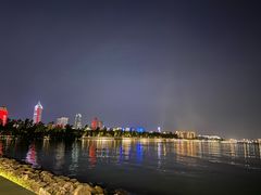 -万绿园
