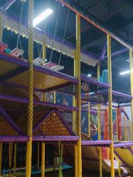 -蹦贝运动中心·蹦床·攀岩·闯关(龙岗店)