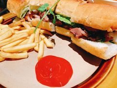 烤鸡肉三明治-saigon saigon | 西贡西贡(滨北店)