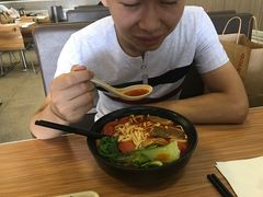-李先生牛肉面大王(包头火车站店)