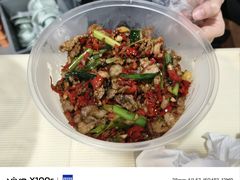 浏阳碎红椒炒肉-笨罗卜浏阳菜馆(龙华鹏润达店)