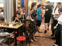 大堂-肖肖酸萝卜鱼火锅(总店)