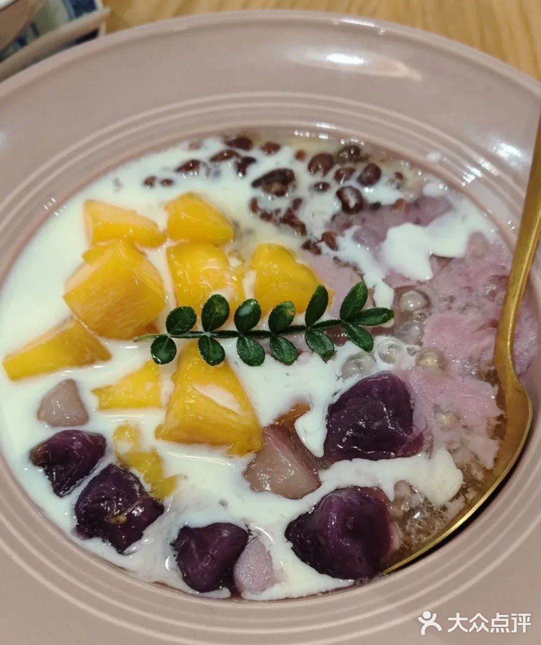 糖水店 | 粤式糖水🤣