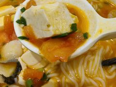 -粉小主·贵州酸汤牛肉粉(南京仙林金鹰店)