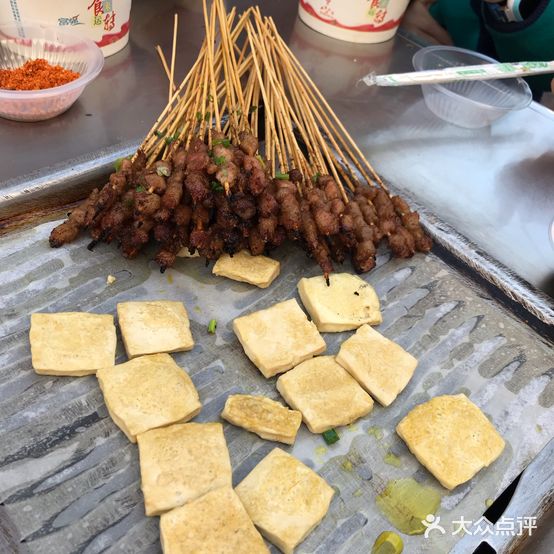 小叶酱爆烤肉(白云店)