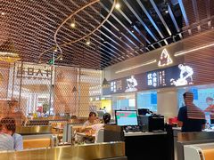 大堂-牛人日志·鲜牛肉骨汤火锅(万科里瑧店)