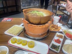 -阿润打边炉·鲜切鸡煲(华漕店)
