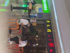 门面-黄记煌三汁焖锅(悦方IDmall店)