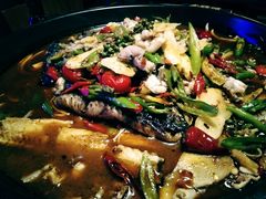 -令狐冲·炭烤活鱼(宝龙店)