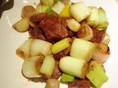 青酒炒牛肉粒-岭南真味·匠心粤菜(K11店)