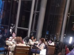 -松山湖凯悦酒店·Café自助餐厅·周末火舞秀表演