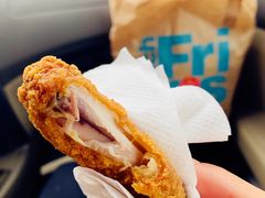 -麦当劳(乳山路店)