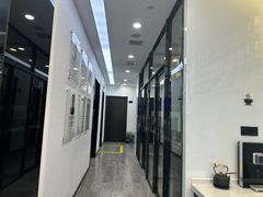 -因普朗口腔矫正种植中心(杭印街门诊部)