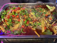 -阆辣荟餐饮(老味道8年·古城店)