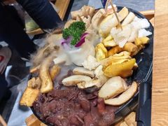 -一朵菌·野生菌探索家火锅(南亚店)