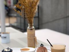 flat&nbsp;White-UNIUNI(凯瑟琳广场店)