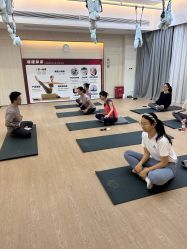 -依灵瑜伽普拉提连锁