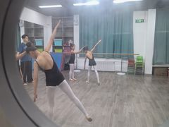 -快乐琴弦音乐舞蹈艺术教育中心(马连道校区)