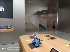 -Apple零售店(新街口店)