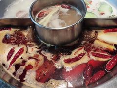 -巴邑火锅(江北万达店)
