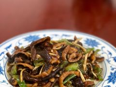 素炒鳝丝-义隆素菜馆(百年老店)