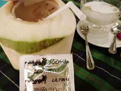 -卷心菜和避孕套餐厅(Pattaya)