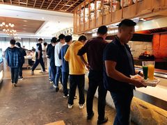 -雍和会海鲜姿造自助(湖东路店)