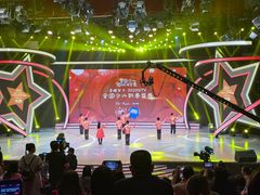 -蓝话筒·少儿成人演讲口才·主持朗诵·戏剧表演(大华第一坊店)
