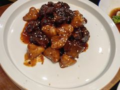 -香山湖家家宴(中山陵店)