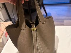 -小飞侠奢侈品回收 寄卖 养护(宝山宝龙广场店)