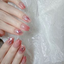 -悦指间美甲美睫