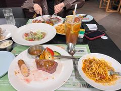-伯顿西餐厅(厚街香榭丽店)