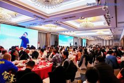 -曼格纳婚礼艺术中心(张江店)