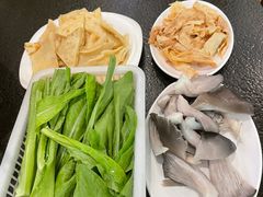 -湘肠香火锅店(团结湖店)