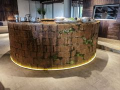 -Cau Go Vietnamese Cuisine