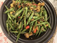 -堂瓦里·33年传统赣菜(第一街区店)