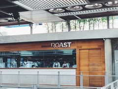 -ROAST coffee & eatery