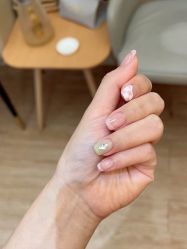 -花岐款式专研健康美甲沙龙