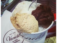 -VENCHI 闻绮(上海佛罗伦萨小镇店)
