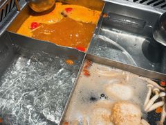 -海底捞火锅(杭州萧山宝龙广场店)