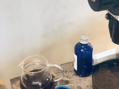 -ZING COFFEE 镜咖啡