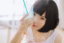 -onlygirl摄影美学馆高端定制(江滩店)