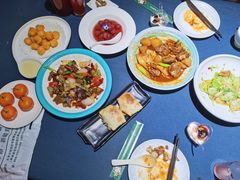 -伊带伊路新疆美食府(呼家楼店)