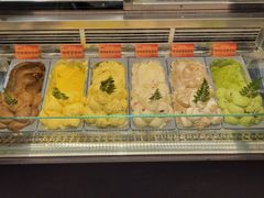 -一绪に和牛寿喜烧(罗湖益田假日店)