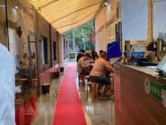 大堂-沪西老弄堂面馆(定西路店)