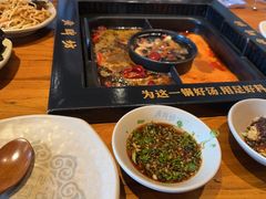 -老牌坊云南鱼豆花火锅(嵩山店)