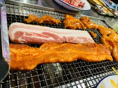 -马路牙子地桌烤肉(工体店)