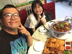 -龙香居海鲜浑锅家常菜·特色驴肉